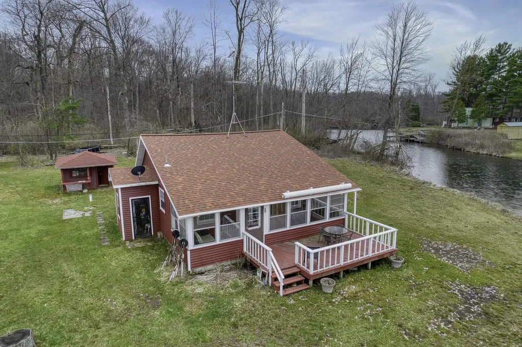 50479 Delling Drive Silver Creek Township MI 49047