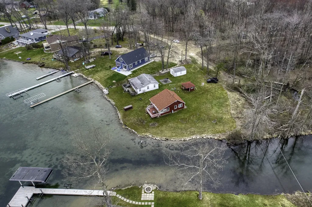 50479 Delling Drive Silver Creek Township MI 49047