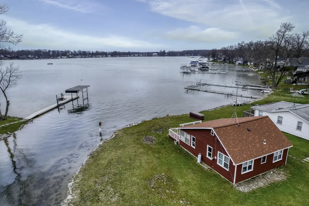 50479 Delling Drive Silver Creek Township MI 49047