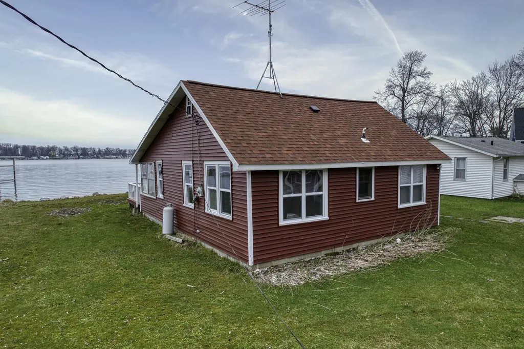 50479 Delling Drive Silver Creek Township MI 49047