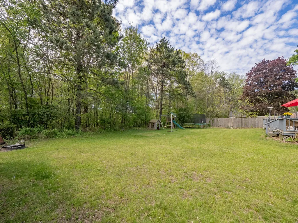 45523 Eleanor Drive Decatur Township MI 49045