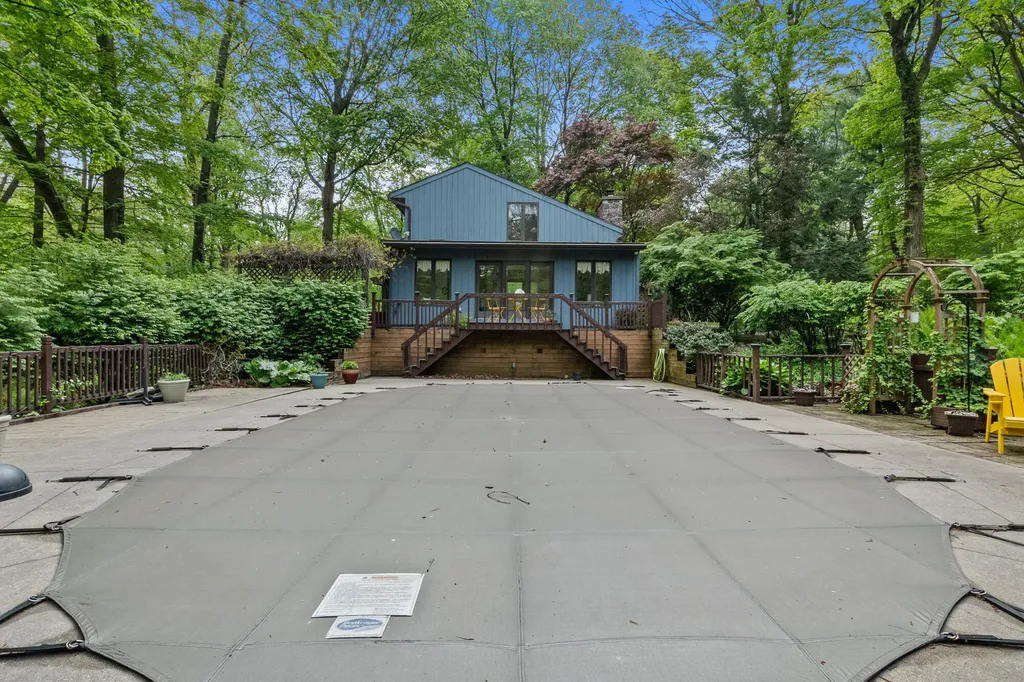 30938 Redfield Street Milton Township MI 49120