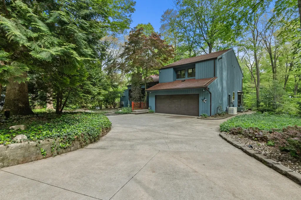 30938 Redfield Street Milton Township MI 49120