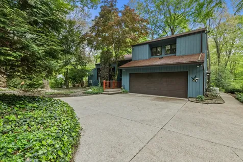 30938 Redfield Street Milton Township MI 49120