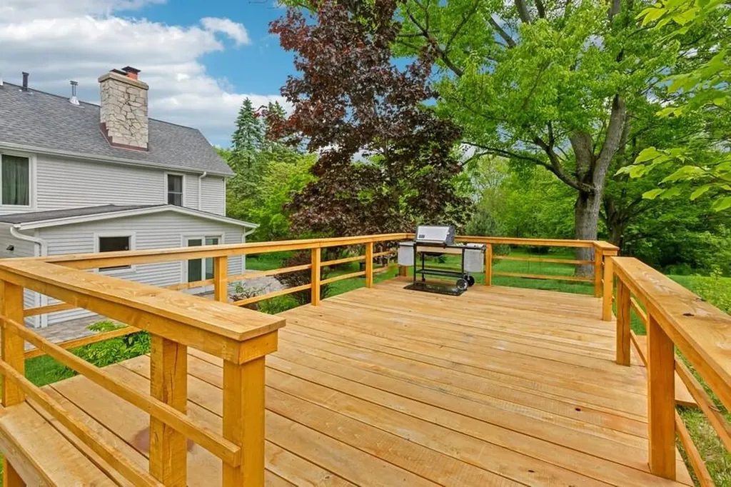 6460 E Galien Buchanan Road Bertrand Township MI 49107