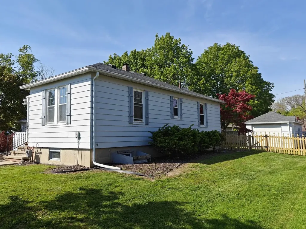 1207 Napier Avenue St. Joseph City MI 49085