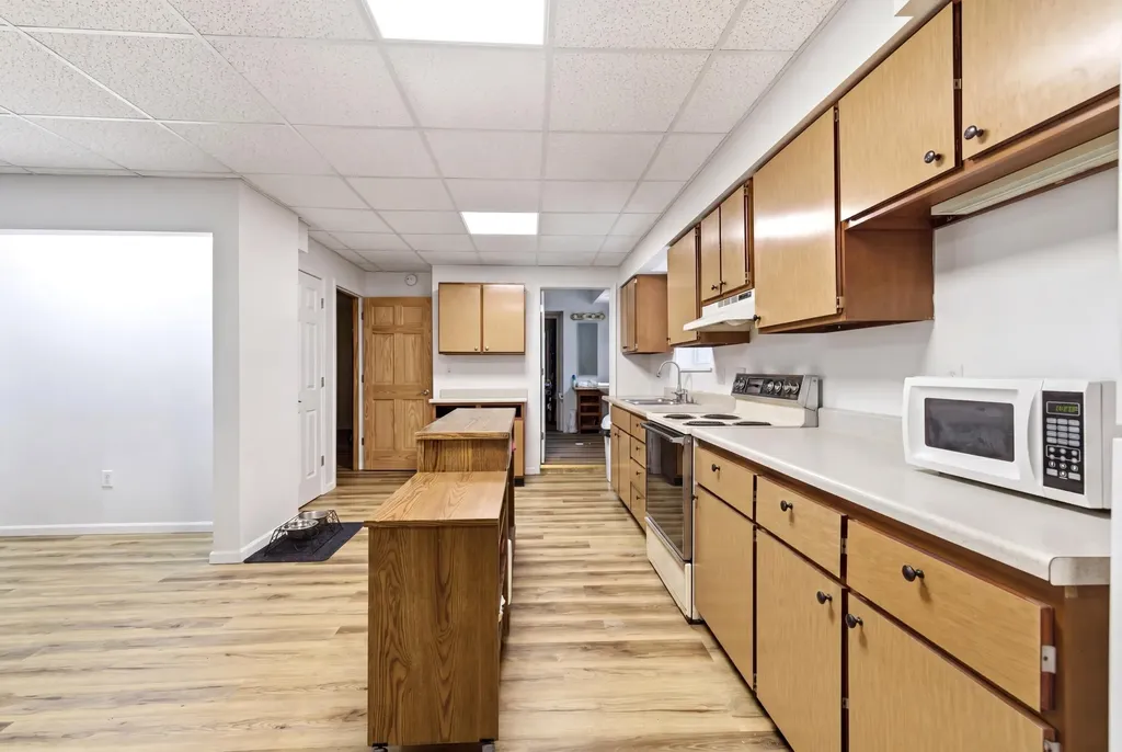 18840 Spring Street New Buffalo Township MI 49117