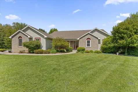 27100 Deerfield Lane Jefferson Township MI 49112
