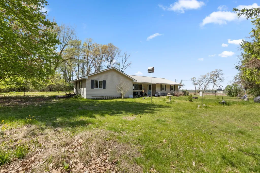 2780 Beebe Road Howard Township MI 49120