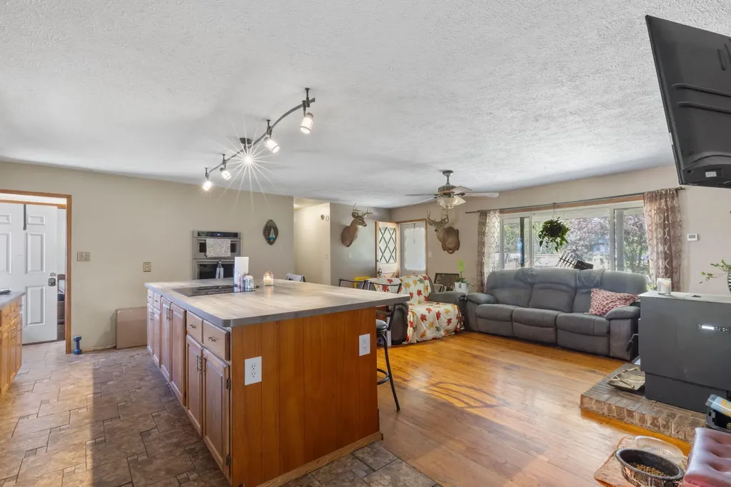 2780 Beebe Road Howard Township MI 49120