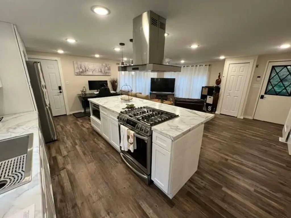 7181 E Beach Drive Casco Township MI 49090