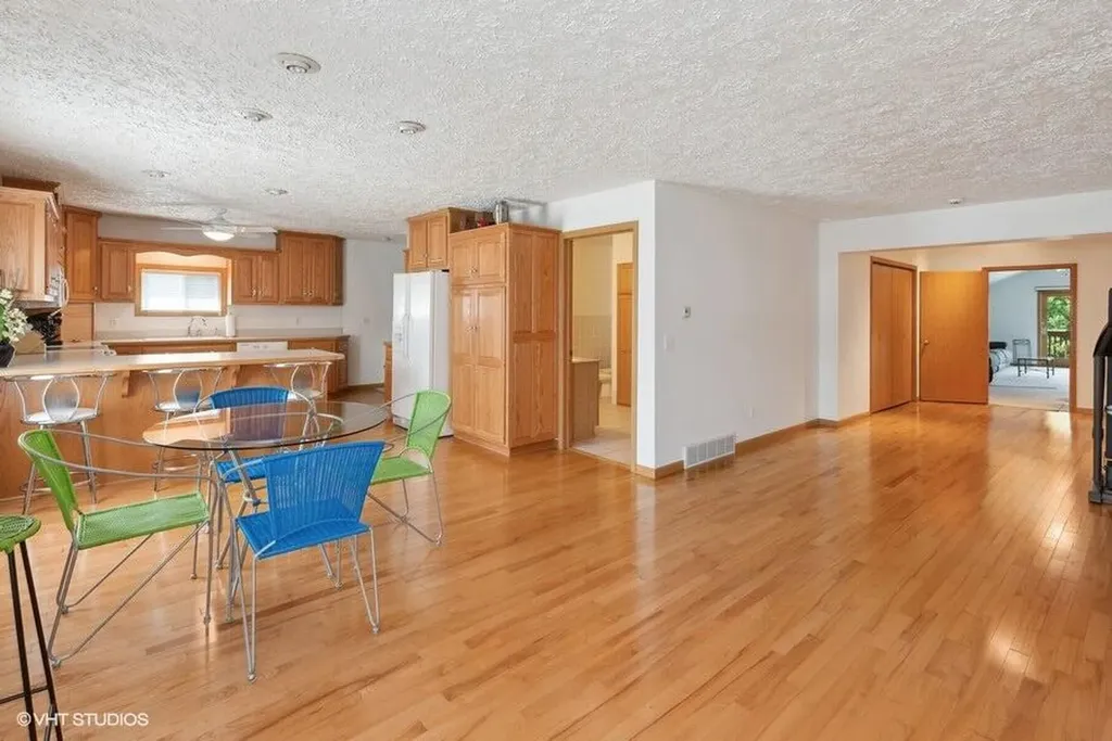15320 Three Oaks Road Chikaming Township MI 49128