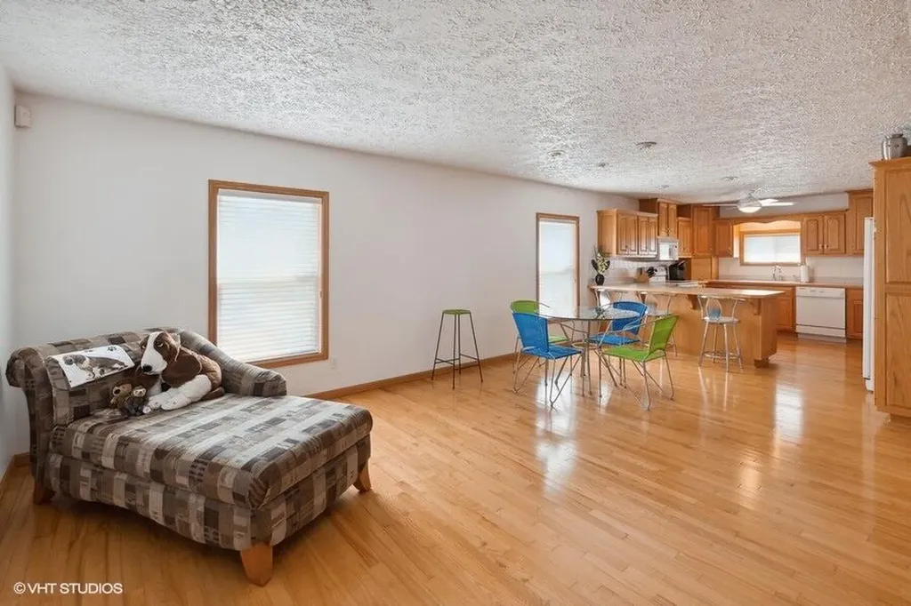 15320 Three Oaks Road Chikaming Township MI 49128