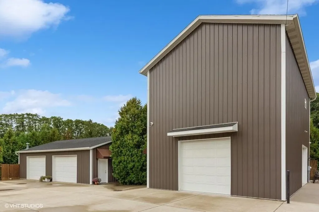 15320 Three Oaks Road Chikaming Township MI 49128