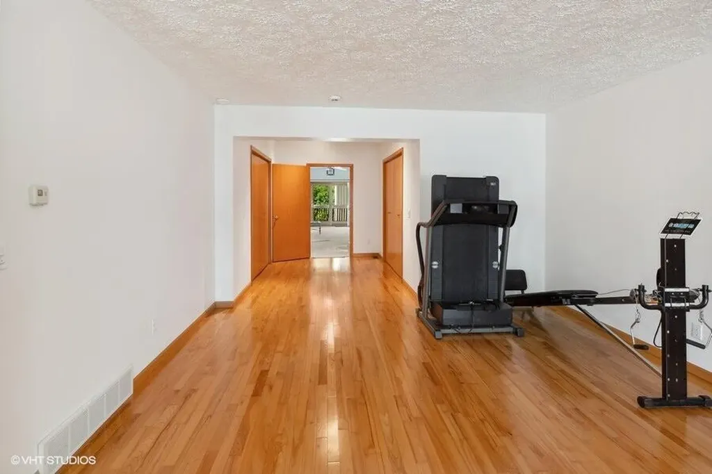 15320 Three Oaks Road Chikaming Township MI 49128