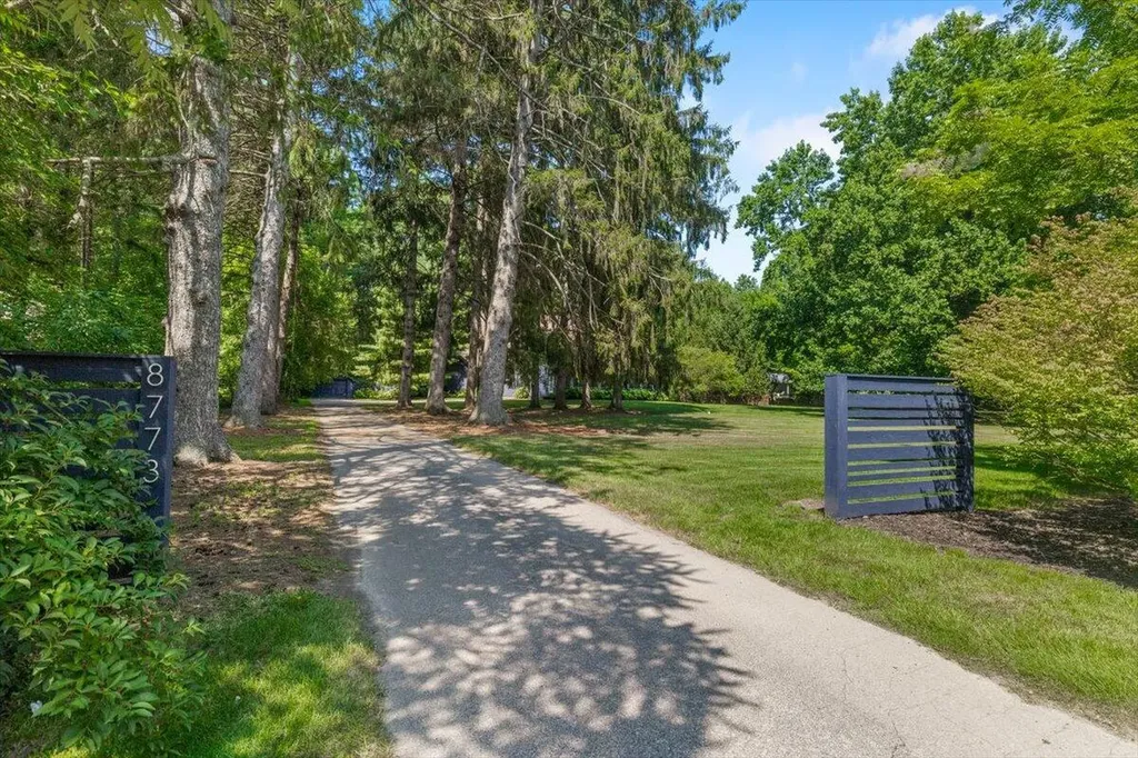 8773 Elm Valley Road Chikaming Township MI 49129