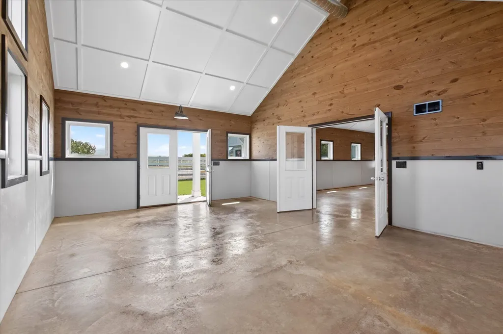 15337 Pardee Road Weesaw Township MI 49113
