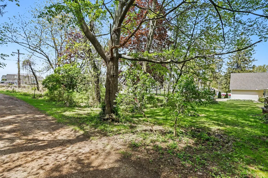 3633 Lakeshore Drive St. Joseph City MI 49085