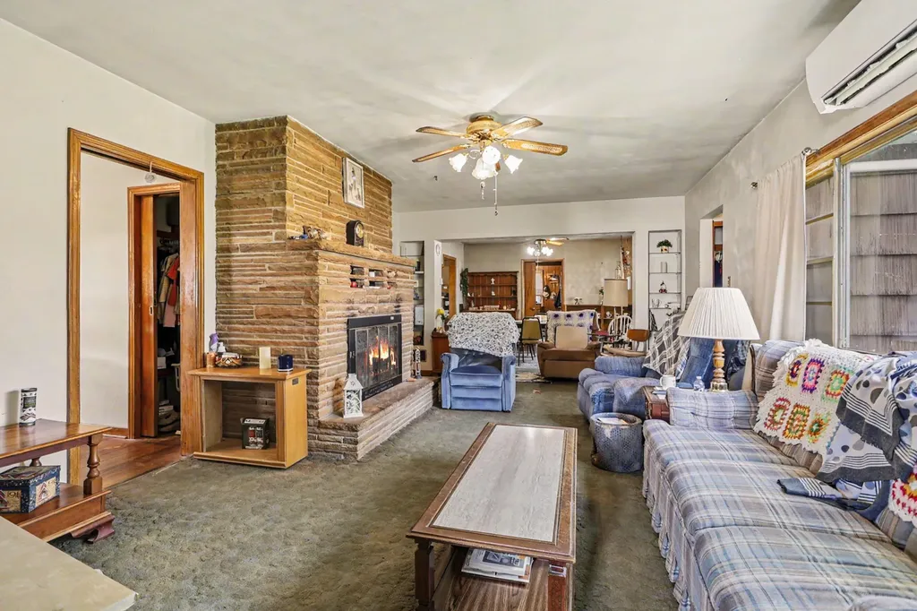 3633 Lakeshore Drive St. Joseph City MI 49085