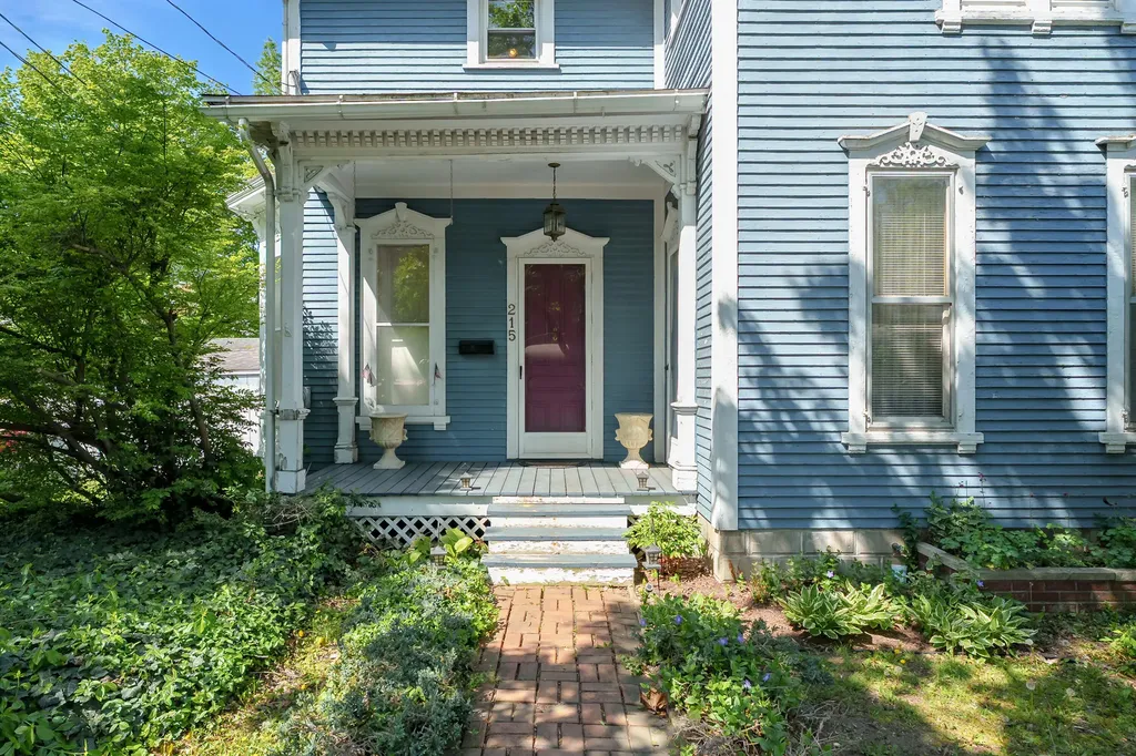 215 N Cedar Street Allegan Township MI 49010