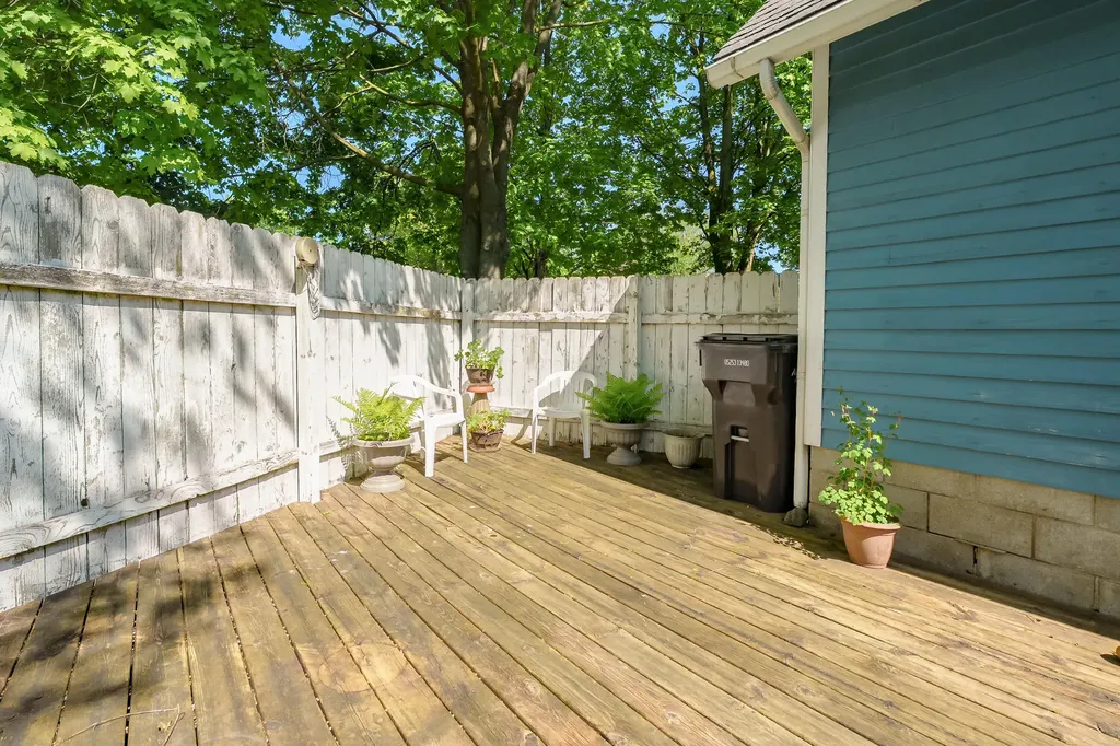 215 N Cedar Street Allegan Township MI 49010