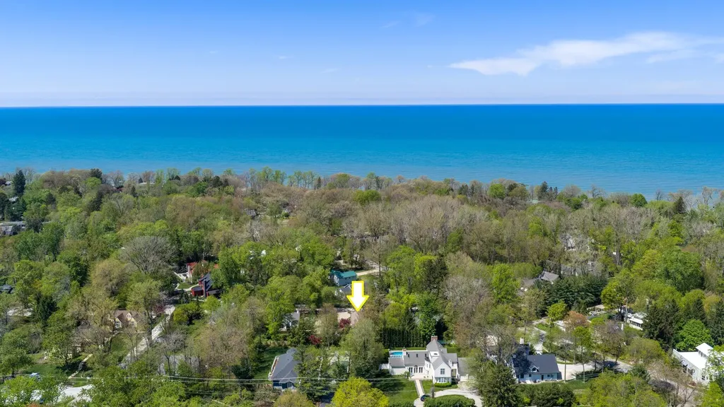 16127 Meadow Drive New Buffalo Township MI 49129