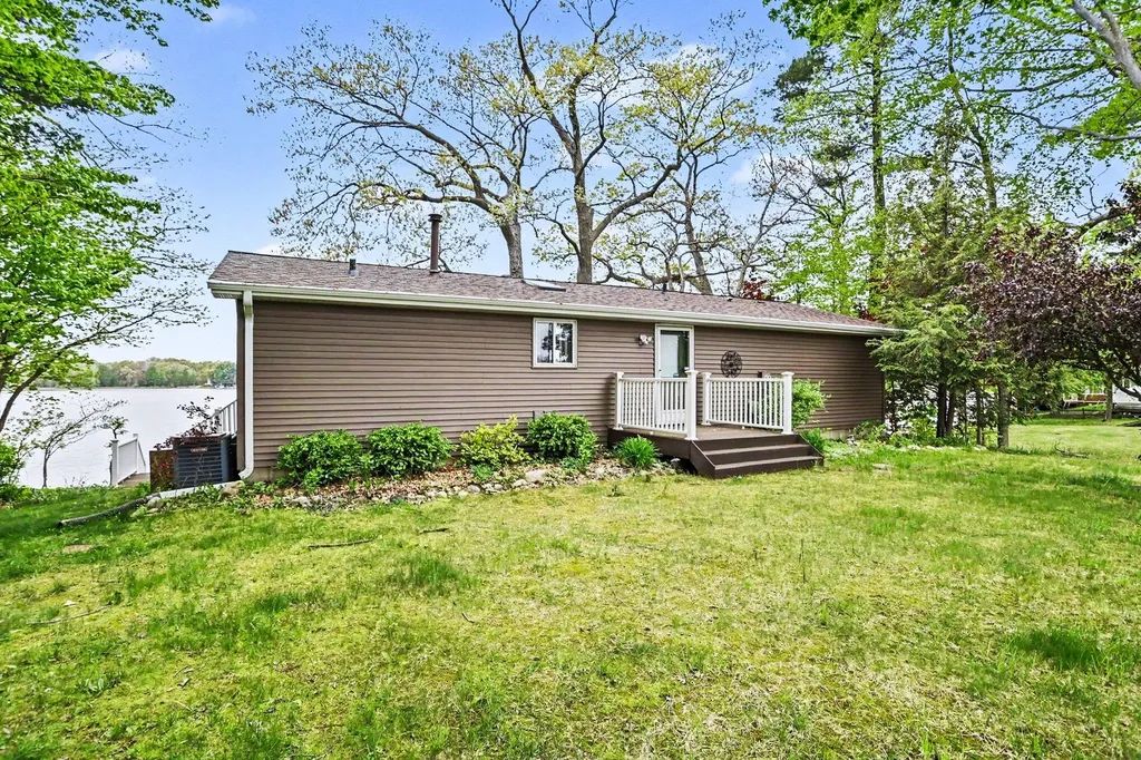86500 60th Street Keeler Township MI 49045