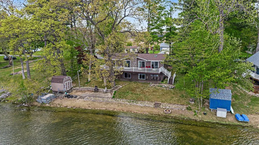86500 60th Street Keeler Township MI 49045