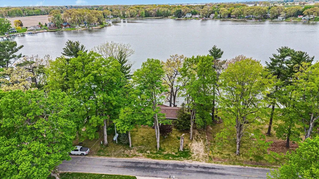 86500 60th Street Keeler Township MI 49045