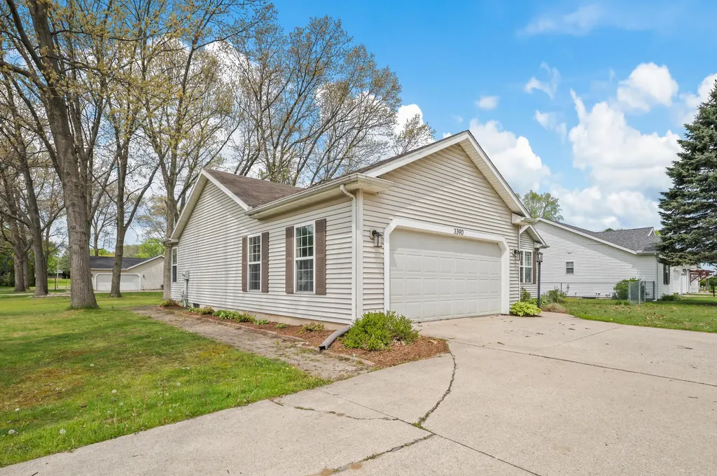 3390 June Trace St. Joseph Charter Township MI 49085