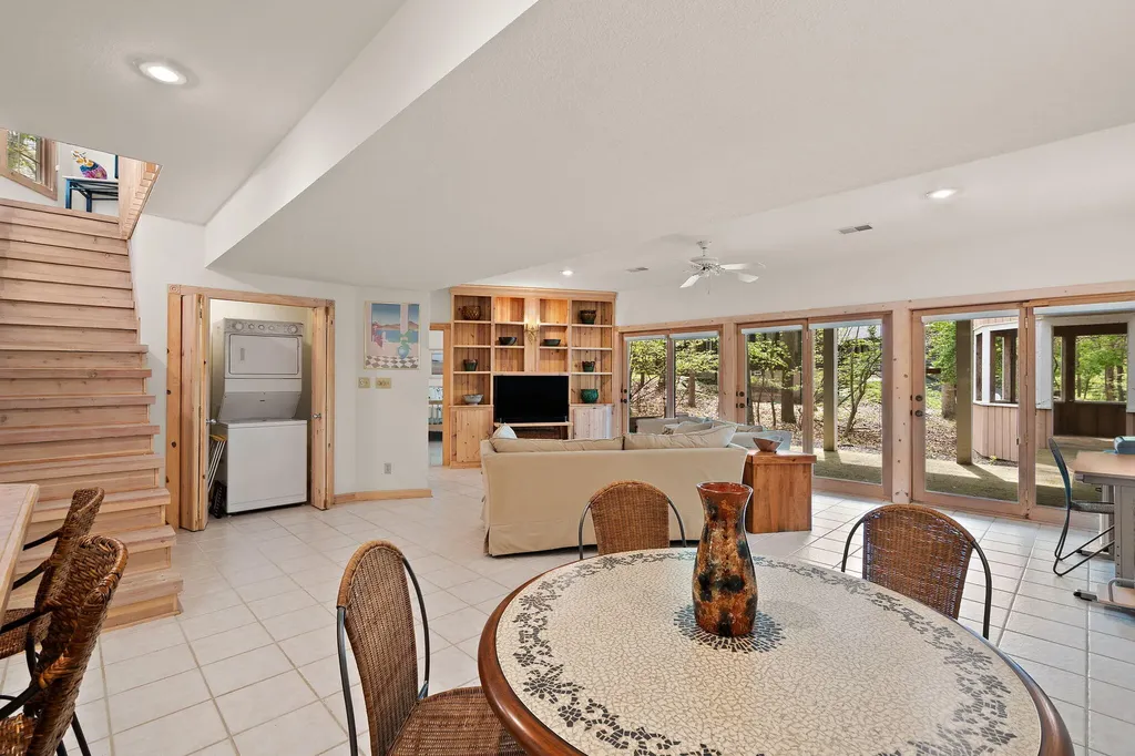 30 Briarwood Trail New Buffalo Township MI 49117