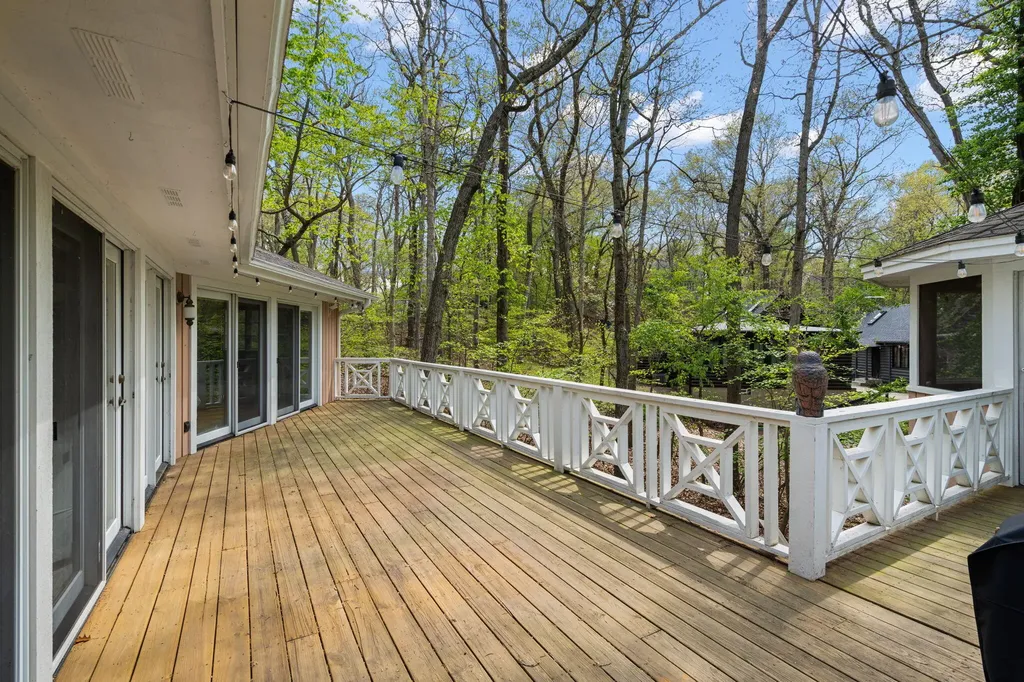 30 Briarwood Trail New Buffalo Township MI 49117