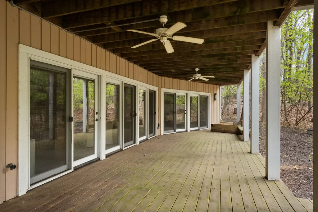 30 Briarwood Trail New Buffalo Township MI 49117