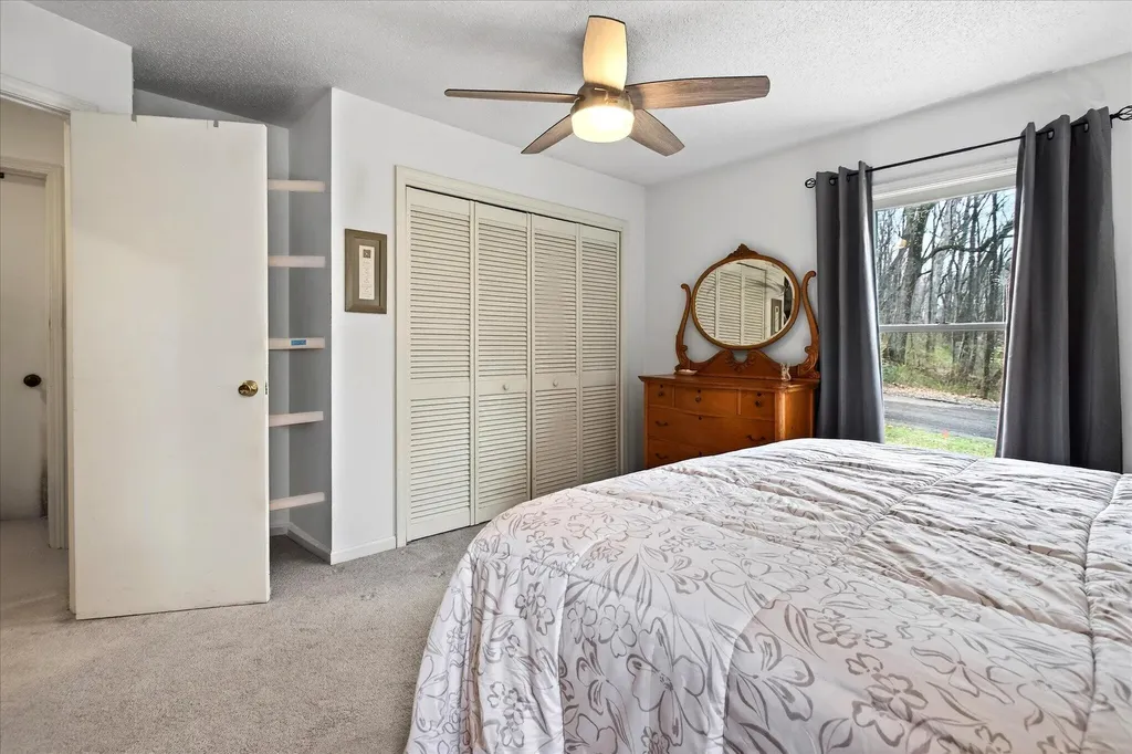 5901 Carmody Road Coloma Charter Township MI 49038