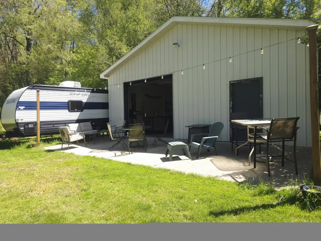 5901 Carmody Road Coloma Charter Township MI 49038