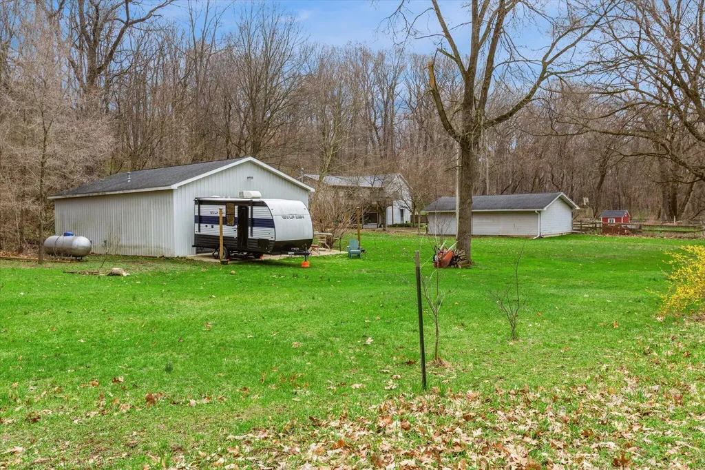5901 Carmody Road Coloma Charter Township MI 49038