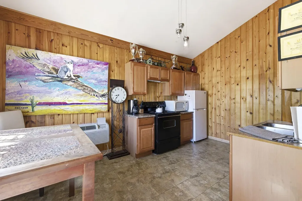 11971 S Hildebrandt Road Chikaming Township MI 49125