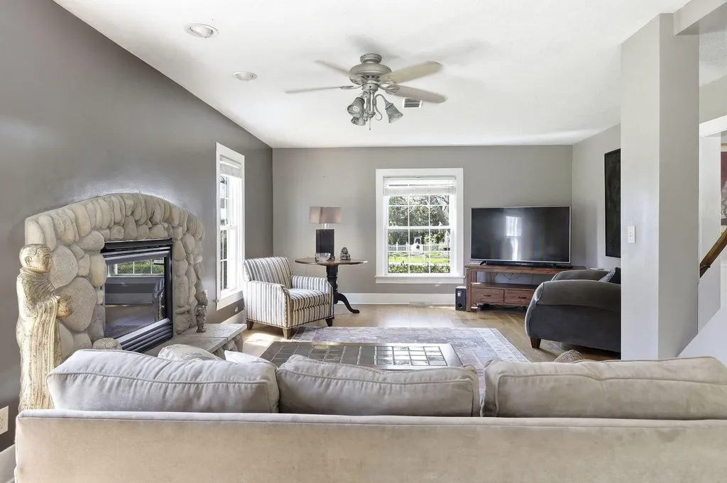 11971 S Hildebrandt Road Chikaming Township MI 49125
