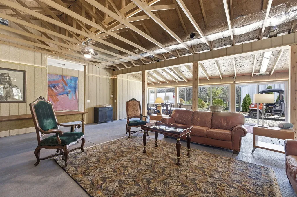 11971 S Hildebrandt Road Chikaming Township MI 49125