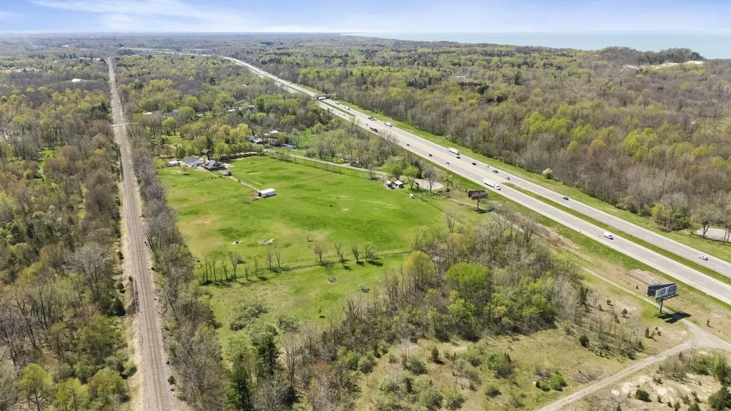 11971 S Hildebrandt Road Chikaming Township MI 49125