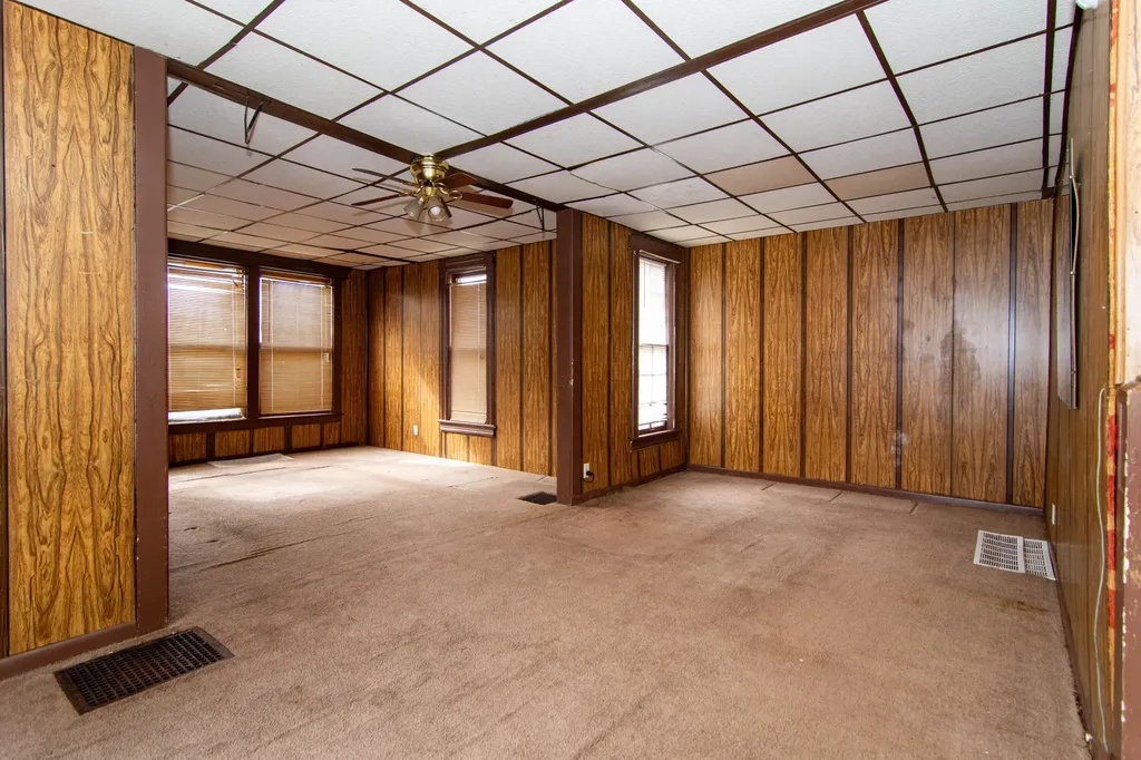 955 Colfax Avenue Benton Harbor City MI 49022