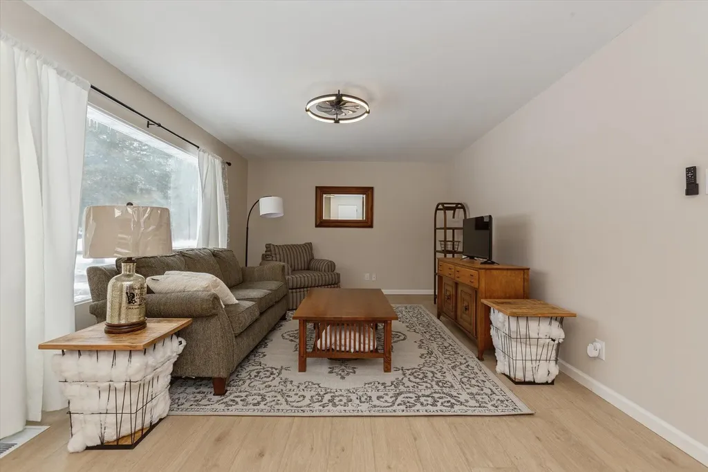 4003 Evergreen Lane Hagar Township MI 49022