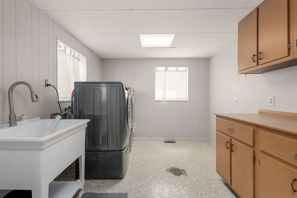 1409 Sioux Trail Niles City MI 49120