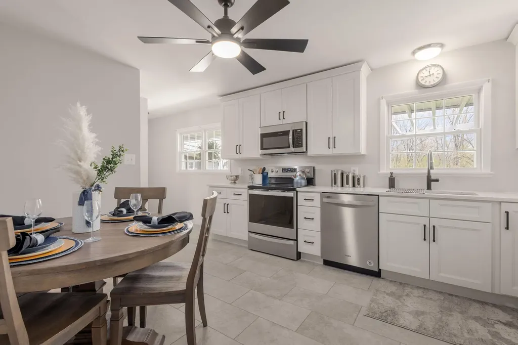 1409 Sioux Trail Niles City MI 49120