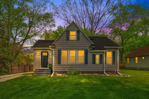 10497 California Road Lake Charter Township MI 49106