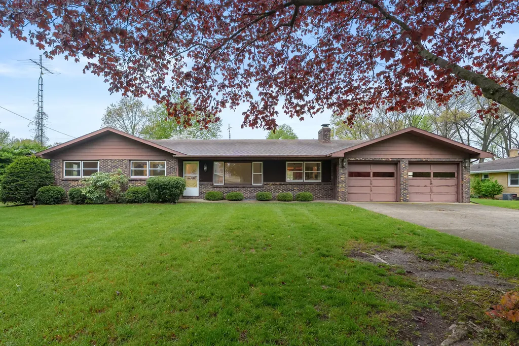 2286 Shiawasee Lane Lincoln Charter Township MI 49127