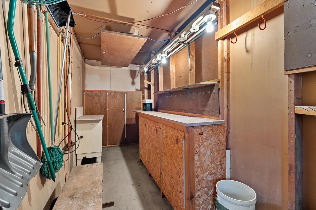 2286 Shiawasee Lane Lincoln Charter Township MI 49127