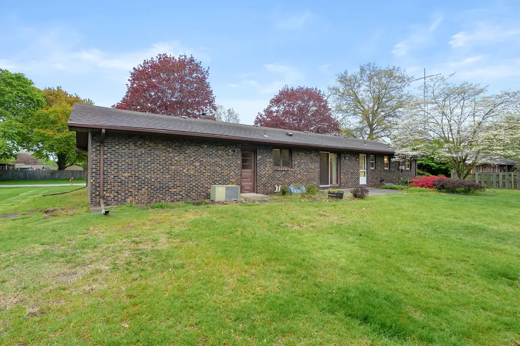 2286 Shiawasee Lane Lincoln Charter Township MI 49127