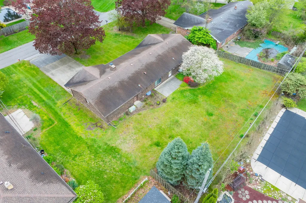2286 Shiawasee Lane Lincoln Charter Township MI 49127