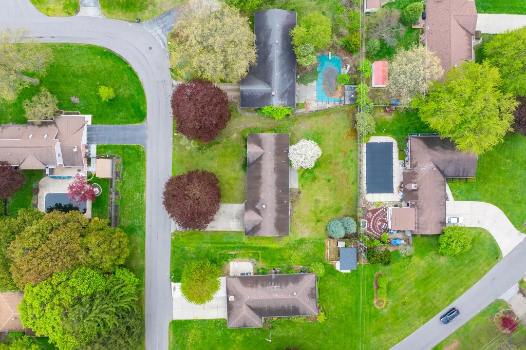 2286 Shiawasee Lane Lincoln Charter Township MI 49127